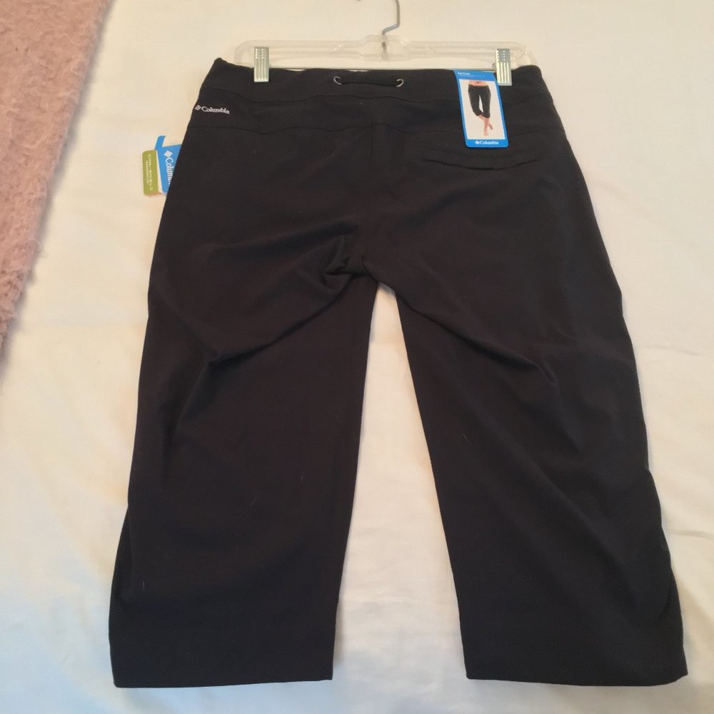NWT Columbia Outdoor Anytime Capri Pants, Size 6